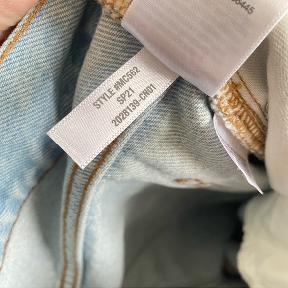 Madewell Classic Straight Full-Length Jeans in Fitzgerald Wash - Picture 7 of 11